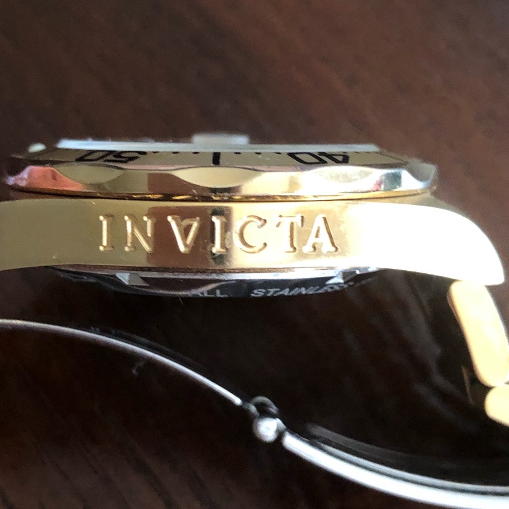 INVICTA watch - Picture 8 of 11